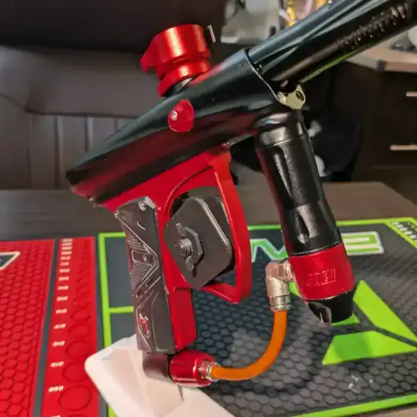 Used MacDev VX Paintball Marker,Paintball Canada,Certified Pre-Owned Paintball Gear,MacDev VX for sale,Used Paintball Markers Canada,High-performance paintball gun,WC Marker.