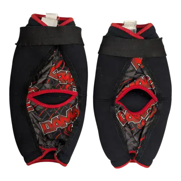 virtue damage knee pads, black/red, l/xl used